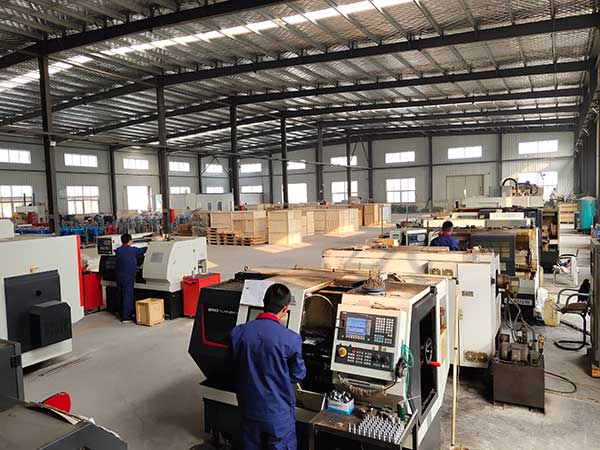 聚脲噴涂機JNJX-H5600(圖5) 聚脲噴涂機配件數控生產中心