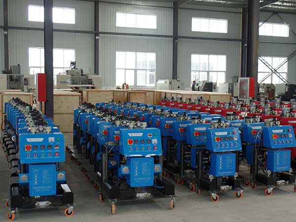 公司簡介(圖4) 系列聚脲噴涂機倉庫實拍