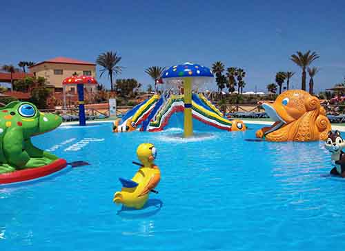 聚脲防水涂料(圖3) 雙組份聚脲防水涂料游樂場噴涂案例