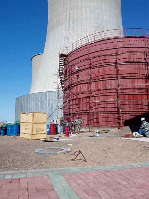 罐體防腐噴涂機(圖2) 罐體防腐噴涂聚脲案例